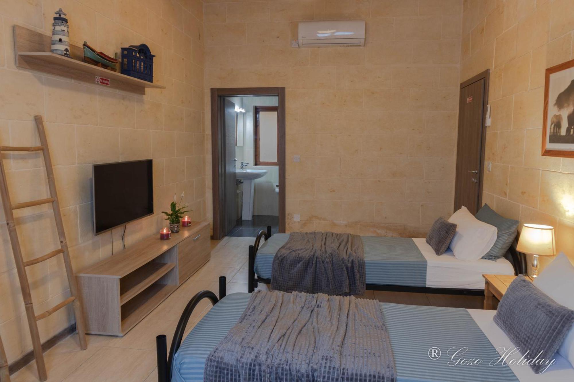 Hollies Villa Qala Dış mekan fotoğraf