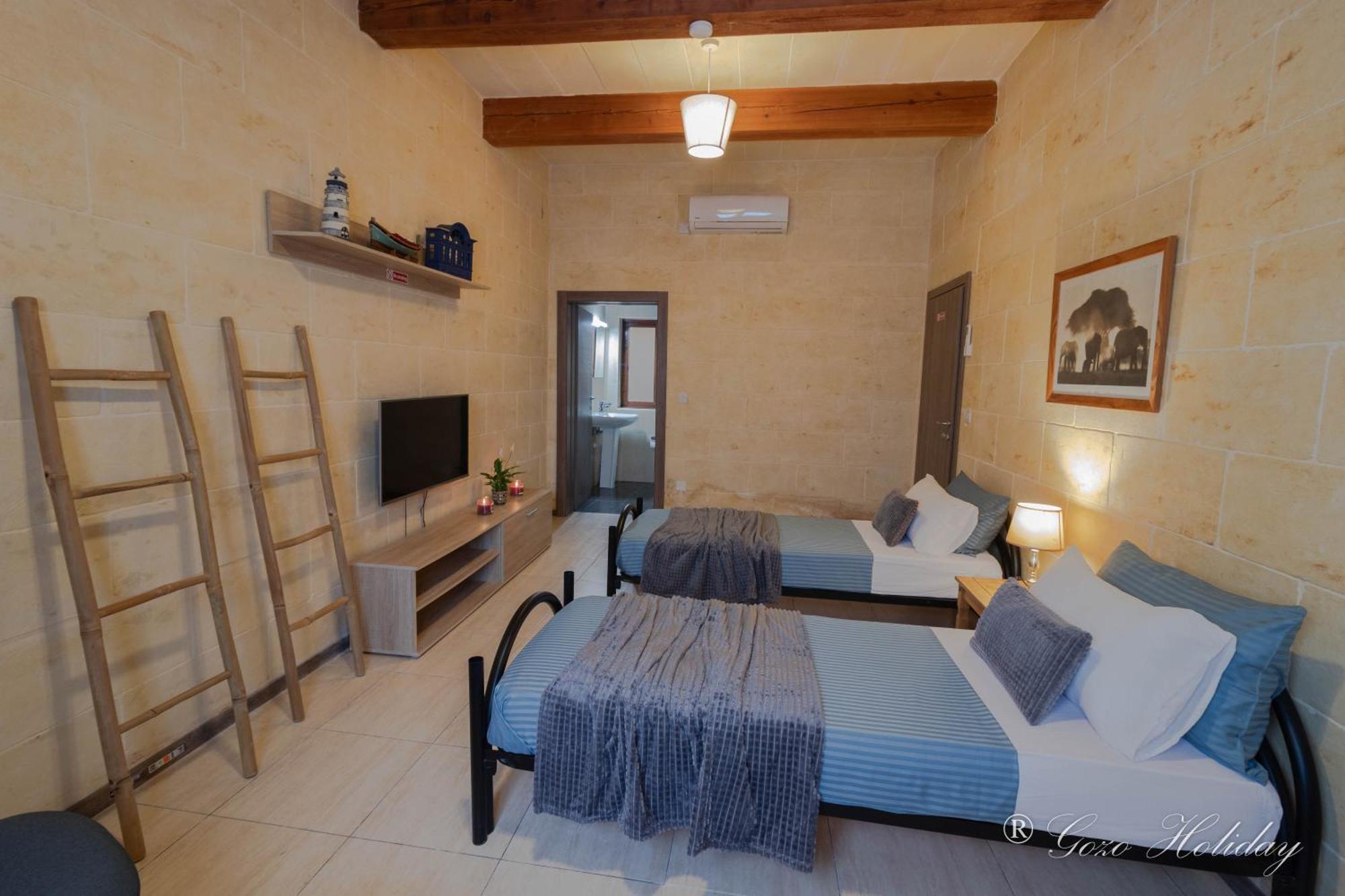 Hollies Villa Qala Dış mekan fotoğraf